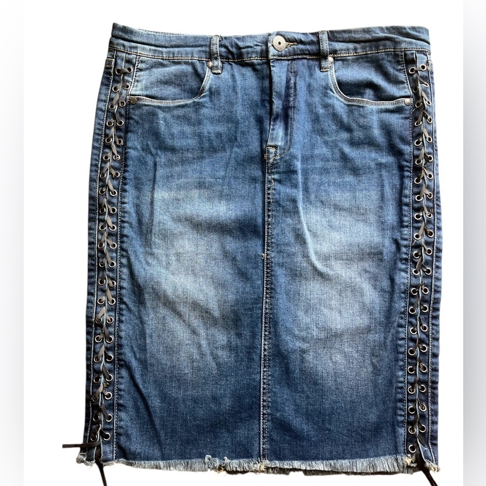 Ijeans by Buffalo Goth Grunge Grommet Lace-Up Blue Denim Skirt Coachella Cool